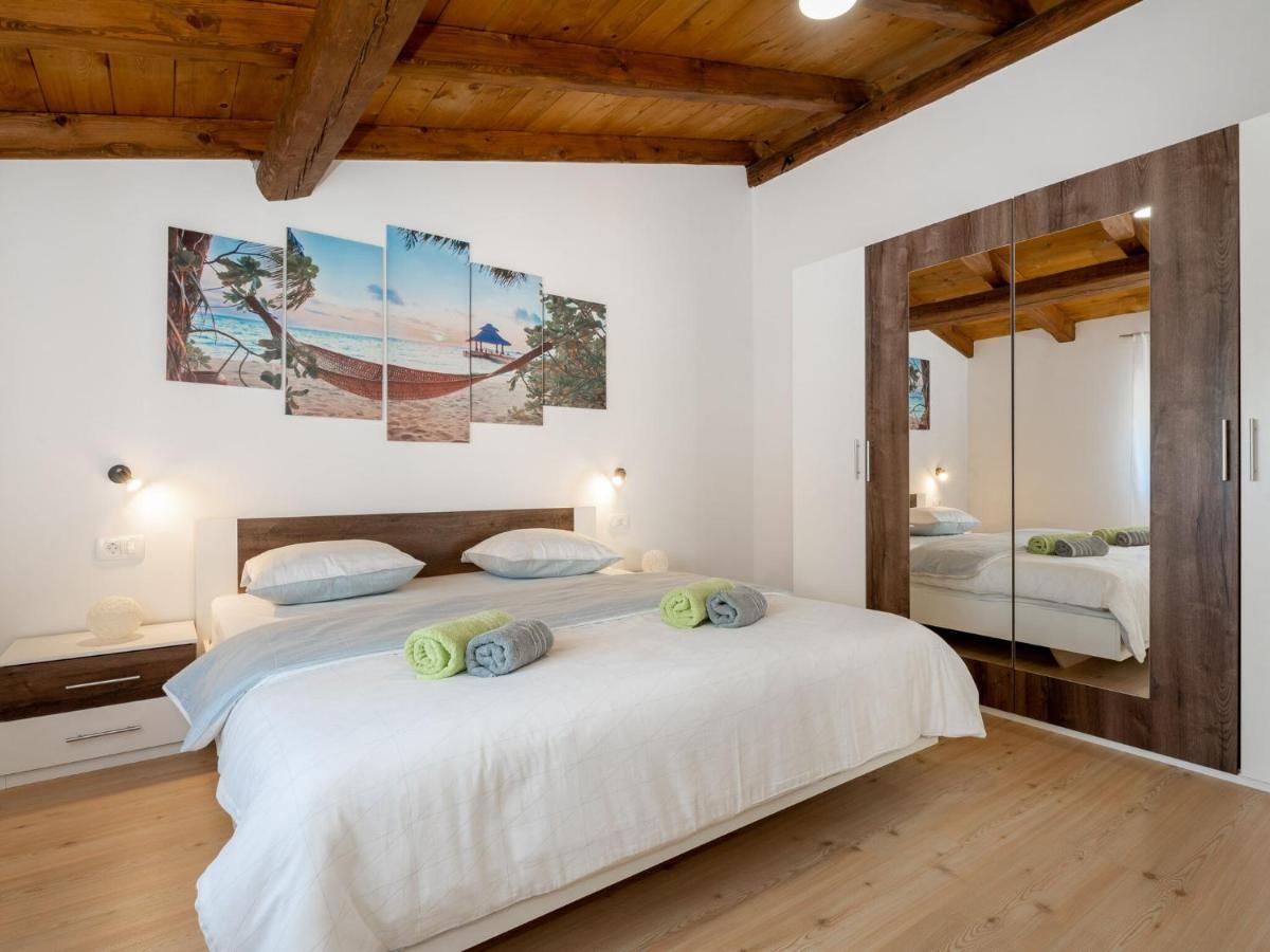 Tranquil Holiday Home In Labin With Private Swimming Pool Dış mekan fotoğraf